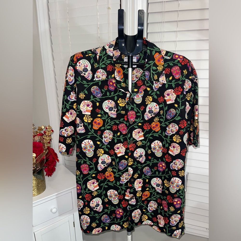 Vibrant Skull and Rose Men's Shirt